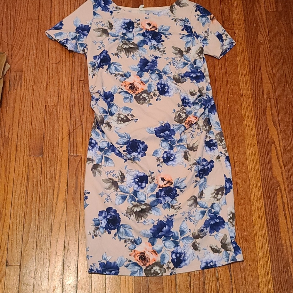 Pinkblush size Large maternity dress